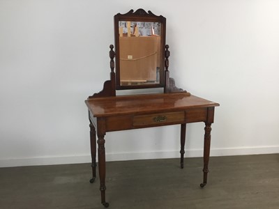 Lot 699 - LATE VICTORIAN DRESSING TABLE