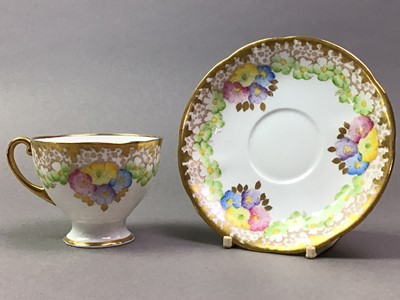 Lot 759 - ROYAL STANDARD TEA SERVICE