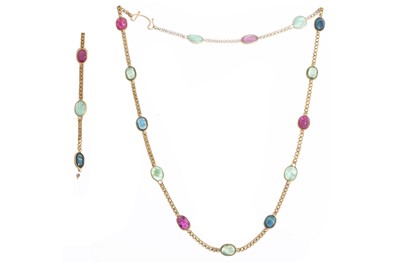 Lot 489 - GEM SET NECKLET