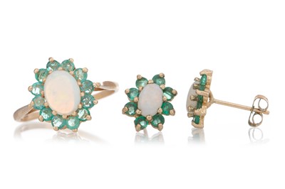 Lot 550 - OPAL AND EMERALD CLUSTER RING