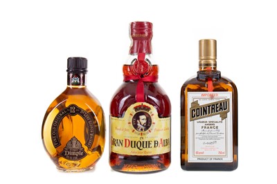 Lot 122 - COINTREAU 75CL, GRAN DUQUE D ALBA BRANDY AND DIMPLE 12 YEAR OLD 37.5CL