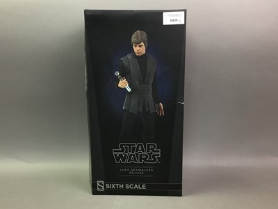 Lot 1035 - SIDESHOW FOR STAR WARS, LUKE SKYWALKER DELUXE SIXTH SCALE