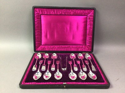 Lot 9 - VICTORIAN SET OF SILVER TEASPOONS AND SUGAR TONGS