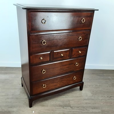 Lot 839 - STAG MINSTREL BEDROOM SUITE