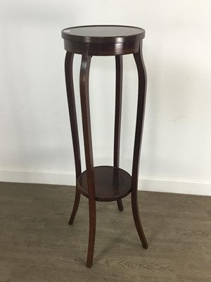 Lot 12 - MAHOGANY JARDINIERE STAND