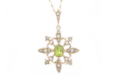 Lot 602 - SEED PEARL AND PERIDOT PENDANT