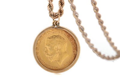 Lot 174 - GEORGE V SOVEREIGN PENDANT