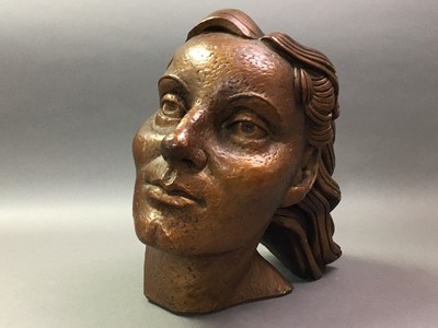 Lot 537 - COMPOSITE BUST