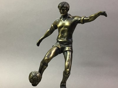 Lot 108 - COLLECTION OF 20TH CENTURY FIGURES AND TROPHIES