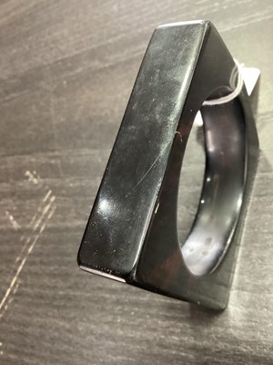 Lot 347 - RARE 'CHERRY STARDUST' AMBER BAKELITE POCKET WATCH STAND