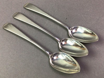 Lot 166 - SET OF FOUR SILVER GRAPEFRUIT SPOONS