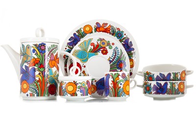 Lot 356 - VILLEROY & BOCH, 'ACAPULCO' PATTERN PART DINNER AND TEA SERVICE