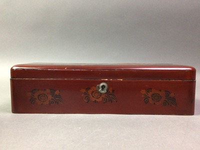 Lot 291 - LACQUERED BOX