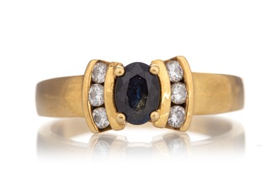 Lot 588 - SAPPHIRE AND DIAMOND RING