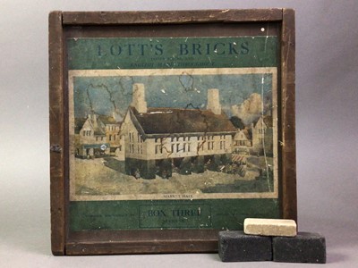 Lot 148A - GROUP OF MINI BRICKS AND OTHER TOY BUILDING SETS