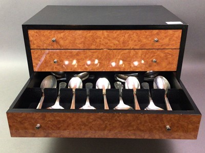 Lot 369 - SUITE OF PLATED TABLE CUTLERY