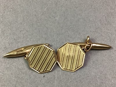 Lot 374 - PAIR OF CUFFLINKS