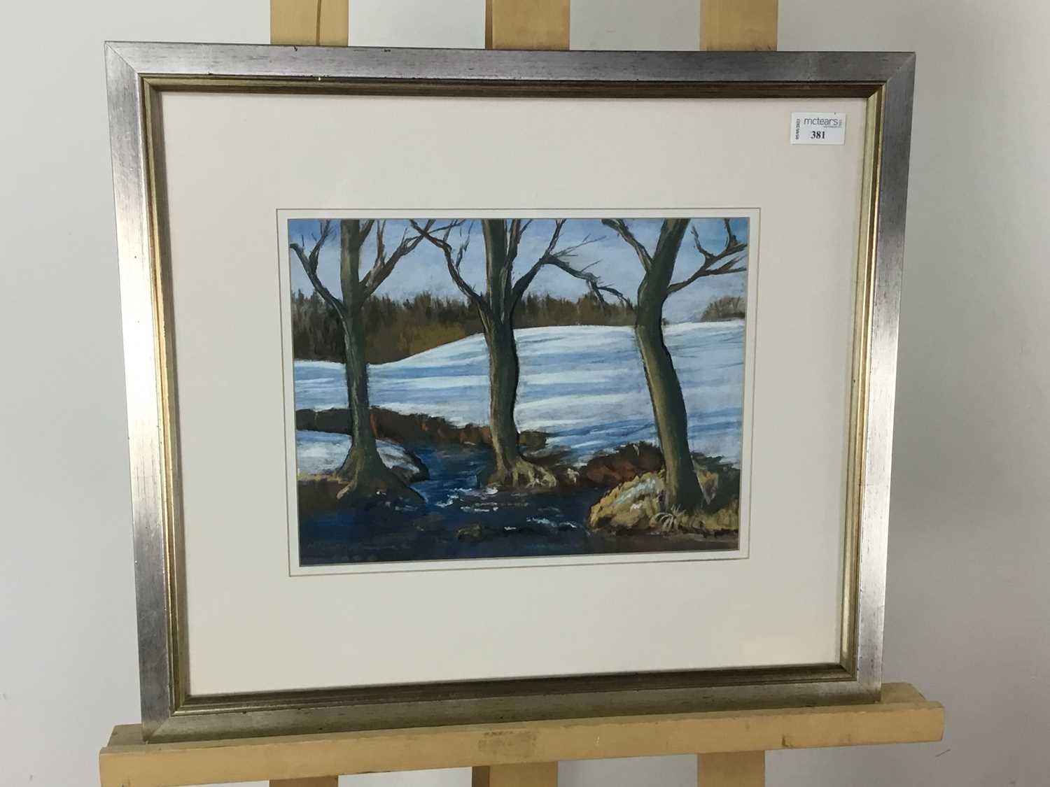 Lot 381 - * MAE HANNAH