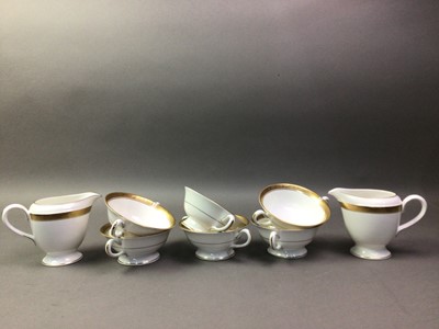 Lot 249 - ROYAL WORCESTER PART DINNER SERVICE