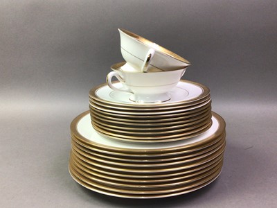 Lot 249 - ROYAL WORCESTER PART DINNER SERVICE