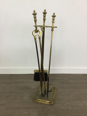 Lot 476 - BRASS FIRESIDE COMPANION STAND