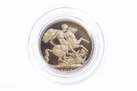 Lot 568 - GOLD PROOF SOVEREIGN DATED 2015 in capsule, in...