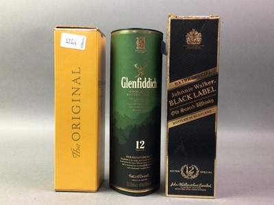 Lot 424 - 2 HALF BOTTLES AND 1 FULL SIZED BOTTLE OF SCOTCH WHISKY