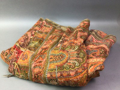 Lot 447 - VICTORIAN WOVEN PAISLEY SHAWL