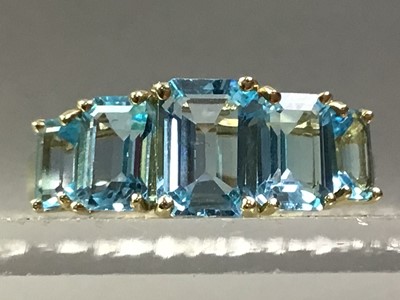 Lot 547 - BLUE TOPAZ RING