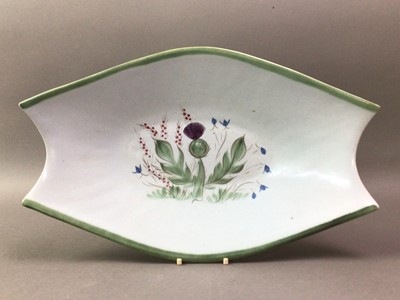 Lot 557 - COLLECTION OF ART POTTERY, GLASS AND CERAMIC FIGURES