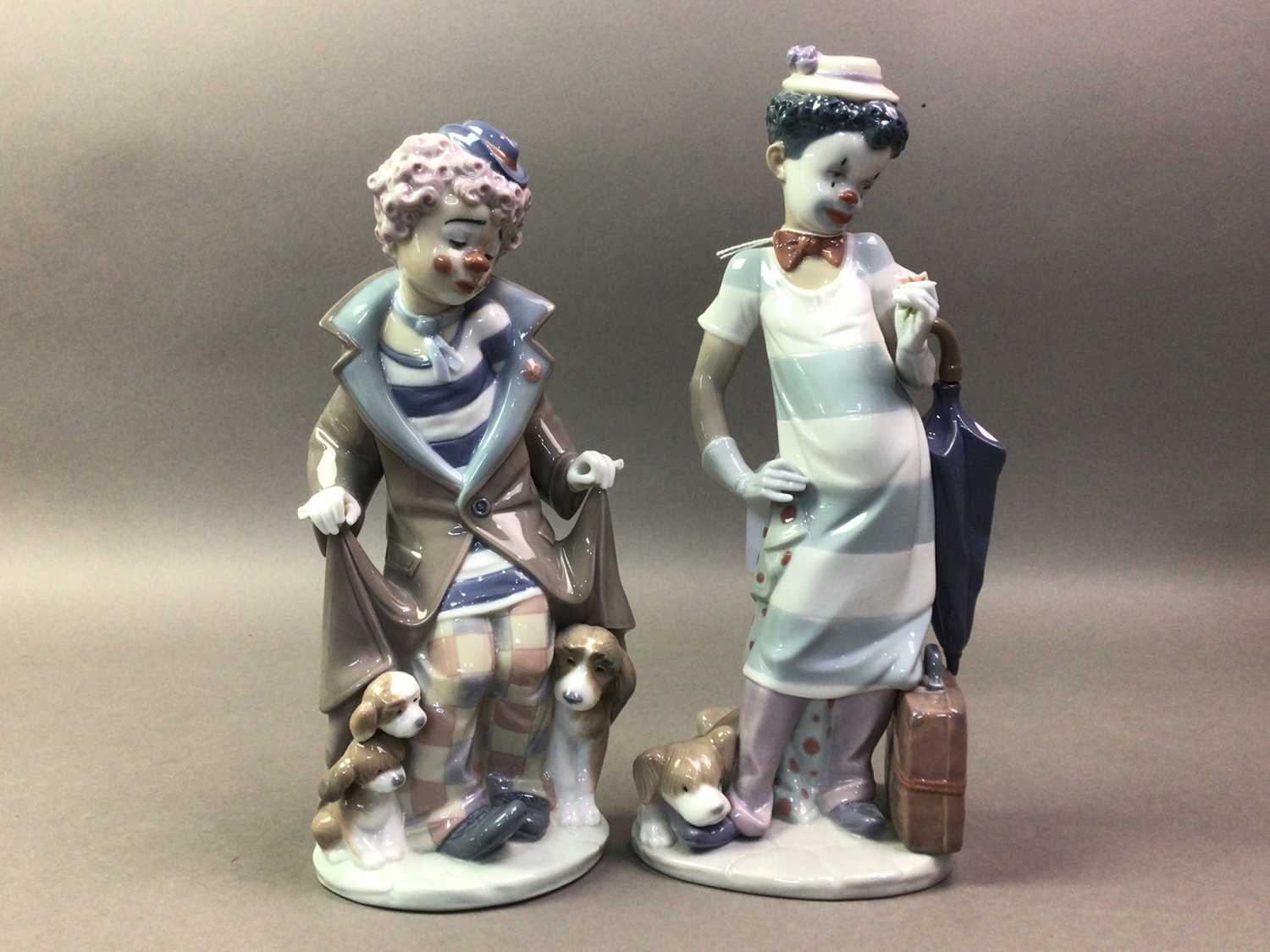 Lot 576 - TWO LLADRO FIGURES