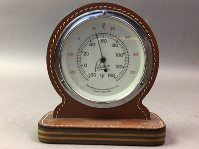 Lot 608 - TABLE BAROMETER