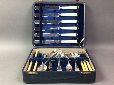 Lot 609 - CANTEEN OF PLATED CUTLERY