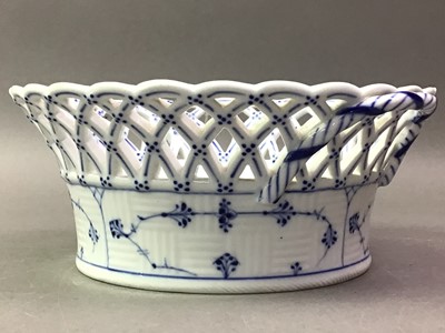 Lot 690 - GROUP OF SPODE ITALIAN CERAMICS