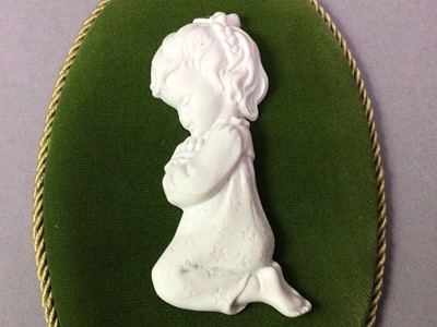 Lot 694 - SET OF SIX CAPODIMONTE WALL PLAQUES