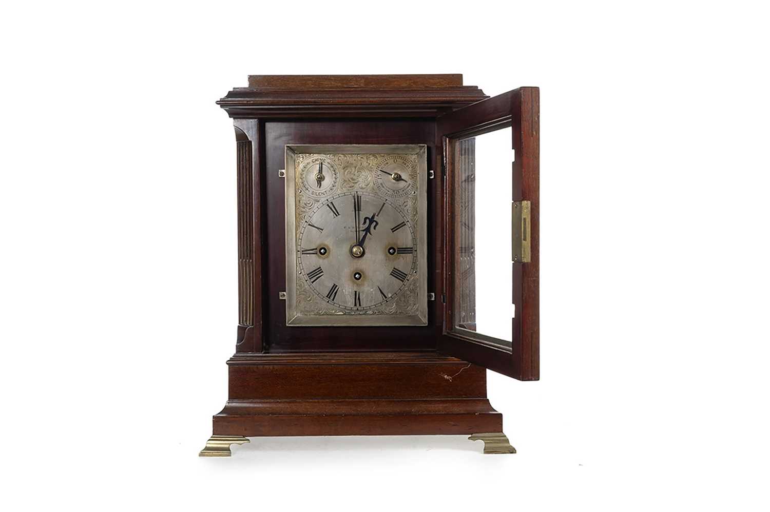 Lot 591 - R & W. SORLEY OF GLASGOW, MAHOGANY MANTEL CLOCK