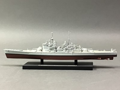 Lot 729 - GROUP OF MODEL SHIPS