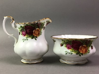 Lot 300A - EXTENSIVE ROYAL ALBERT  DINNER SERVICE