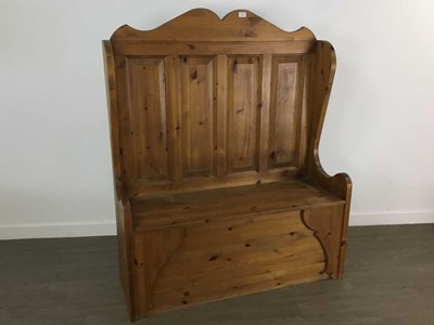 Lot 778A - PINE HALL BENCH