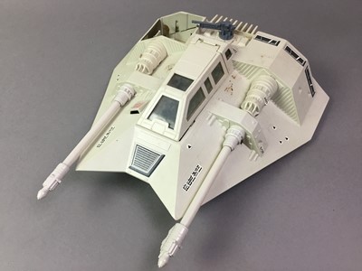 Lot 952 - STAR WARS, REBEL ARMOURED SNOWSPEEDER VEHICLE BY KENNER