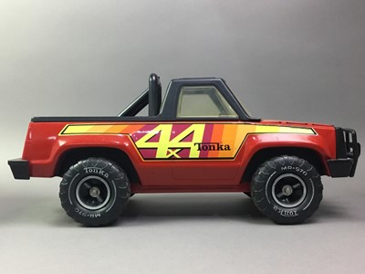 Lot 825 - COLLECTION OF MODEL CARS