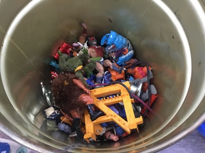 Lot 710 - COLLECTION OF VINTAGE ACTION FIGURES AND MODELS