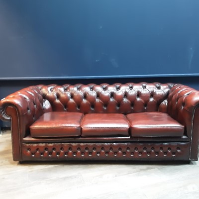 Lot 837 - OX BLOOD LEATHER UPHOLSTERED SUITE