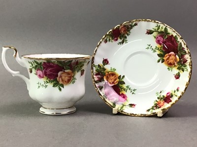 Lot 826 - ROYAL ALBERT OLD COUNTRY ROSES PART TEA SERVICE