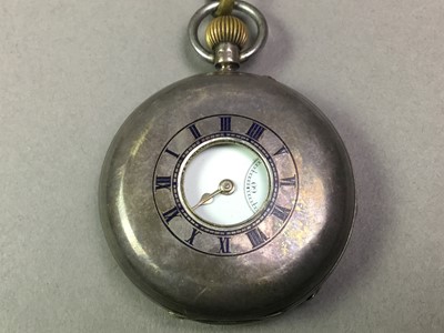 Lot 842 - SILVER HALF HUNTER POCKET WATCH