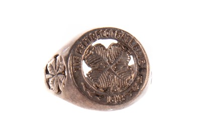 Lot 1500 - CELTIC F.C., SILVER SIGNET RING