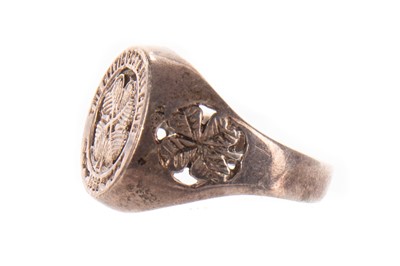 Lot 1500 - CELTIC F.C., SILVER SIGNET RING