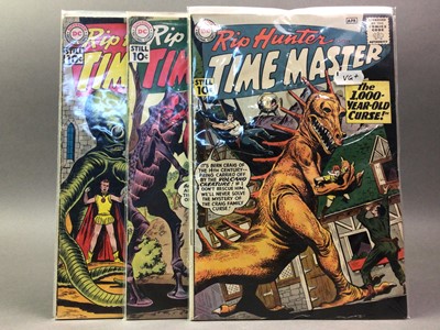 Lot 17 - DC COMICS, RIP HUNTER TIME MASTER (1961)