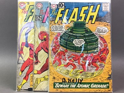 Lot 22 - DC COMICS, THE FLASH