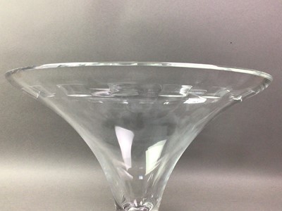Lot 465 - GROUP OF CRYSTAL WARE